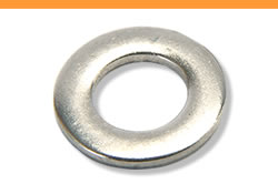A flat washer made of quality carbon steel.